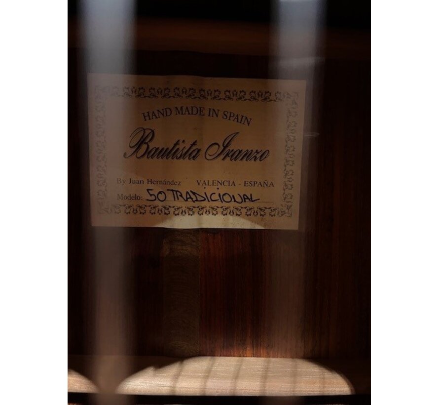 Bautista 50 Traditional Cedar | Classical guitar