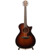 Taylor Taylor 322ce