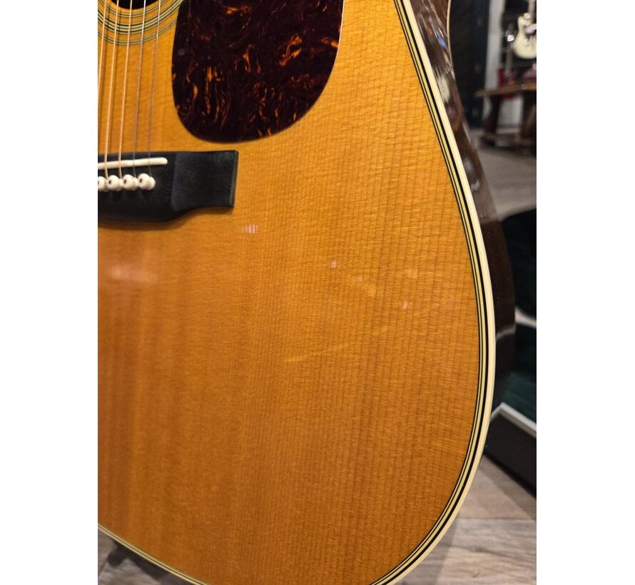 Martin D-28 | Re Imagined | Tweedehands