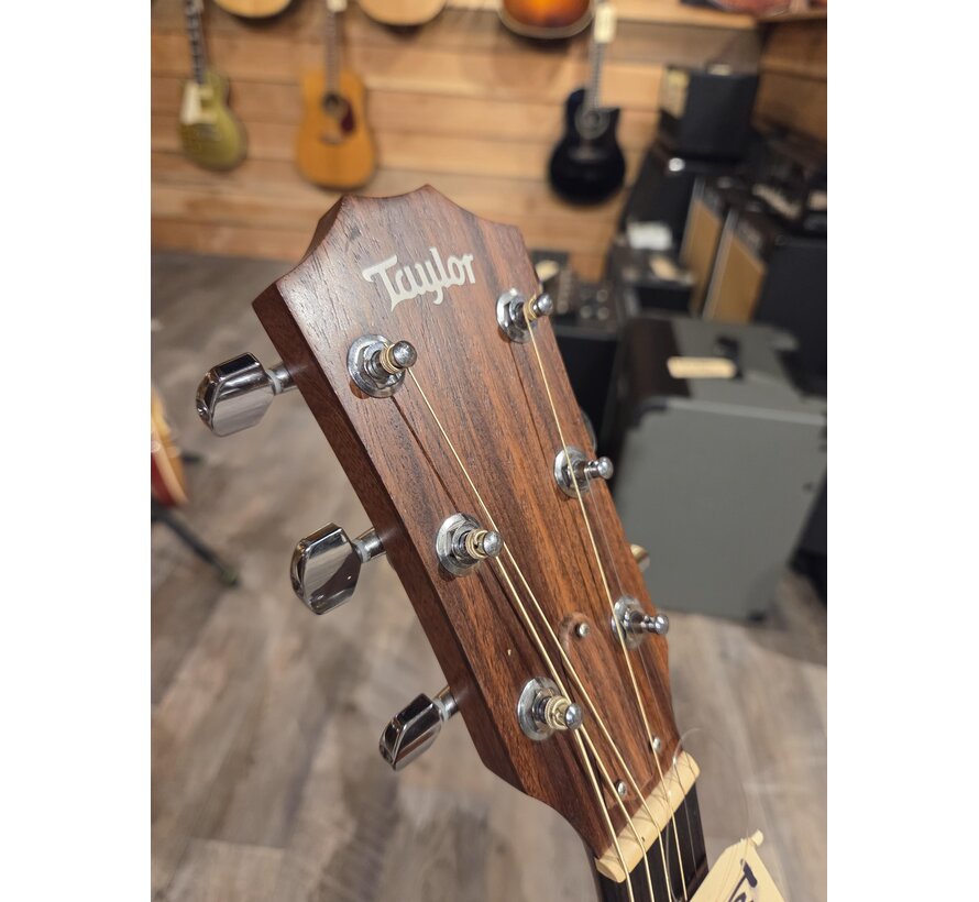 Taylor 214ce DLX | Tweedehands | Bouwjaar 2016