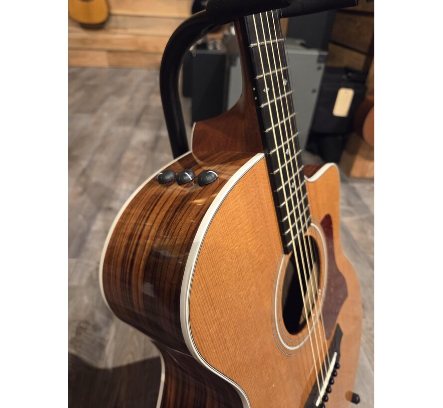 Taylor 214ce DLX | Tweedehands | Bouwjaar 2016