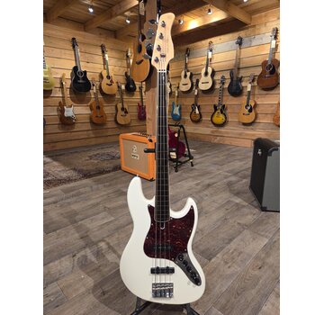 Sire USA Sire Basses | V7+ A4F Antique White V7 2nd Gen Series Marcus Miller basgitaar | Tweedehands