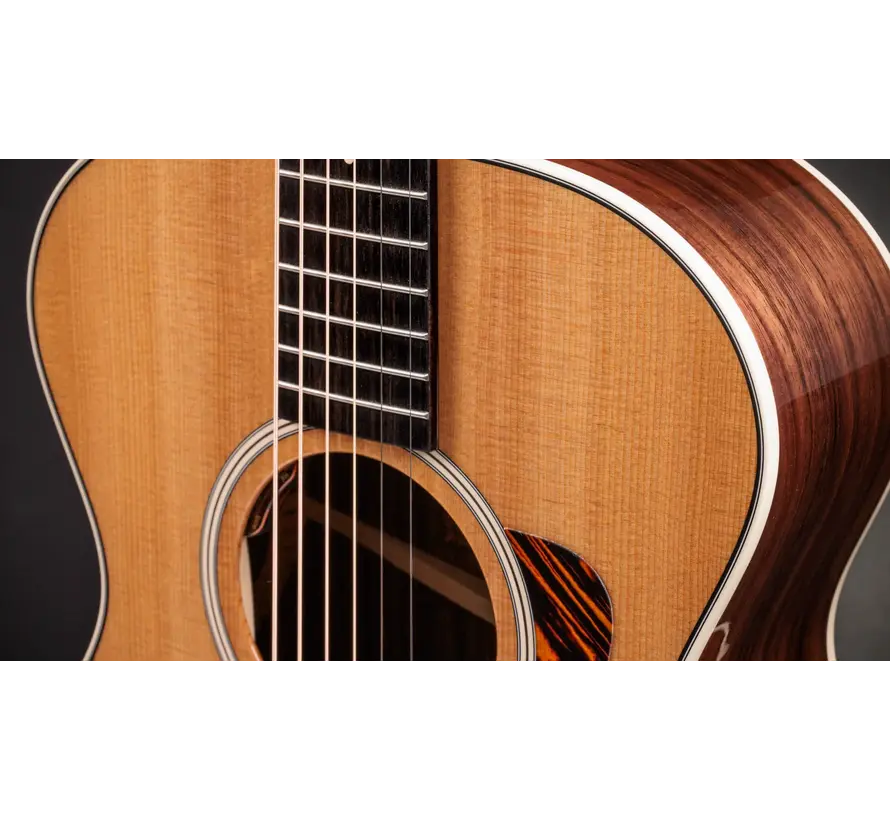 Taylor Gold Label 712e