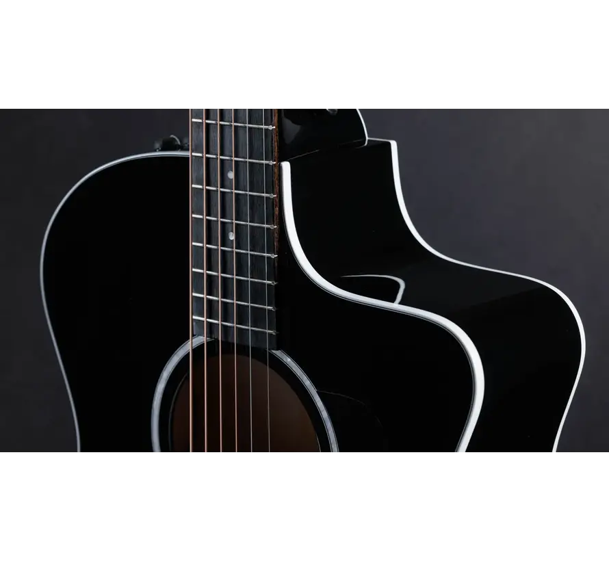 Taylor 214ce -BLK Plus