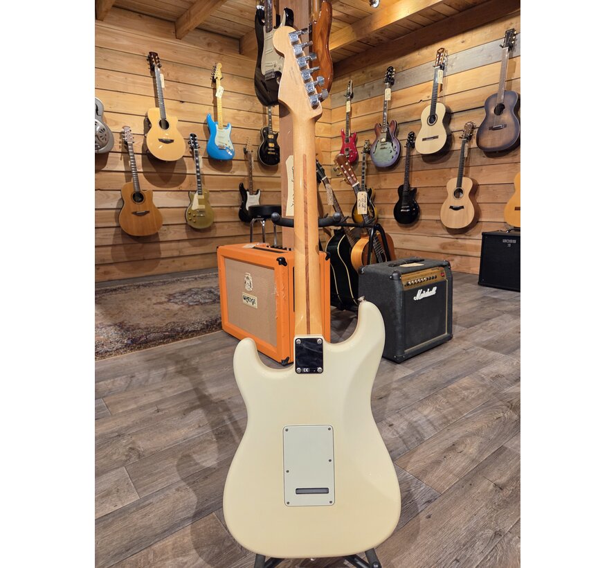 Fender Standard Stratocaster Arctic White | Tweedehands | Bouwjaar 2012
