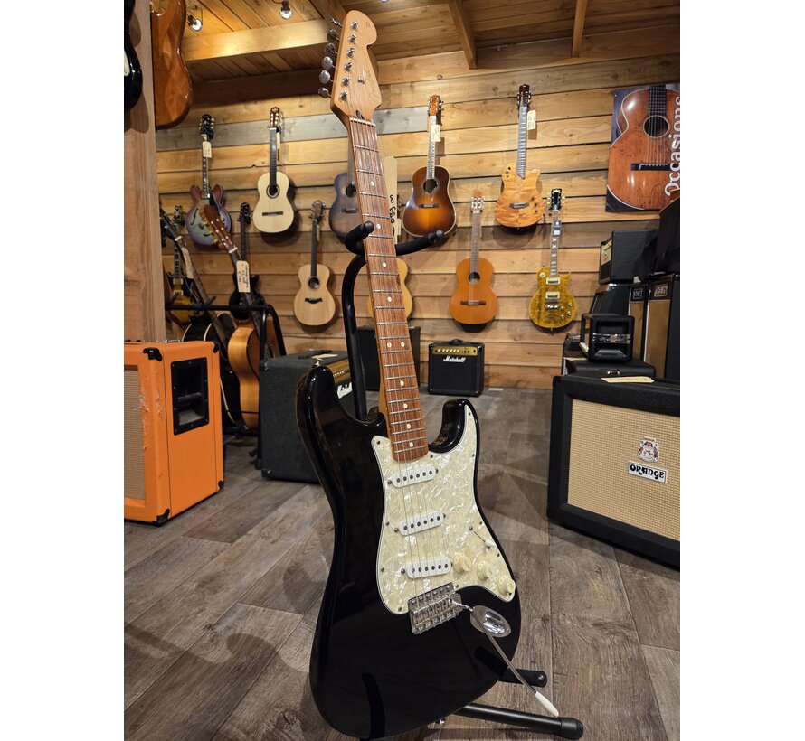 Fender Deluxe Powerhouse Stratocaster Black | Tweedehands