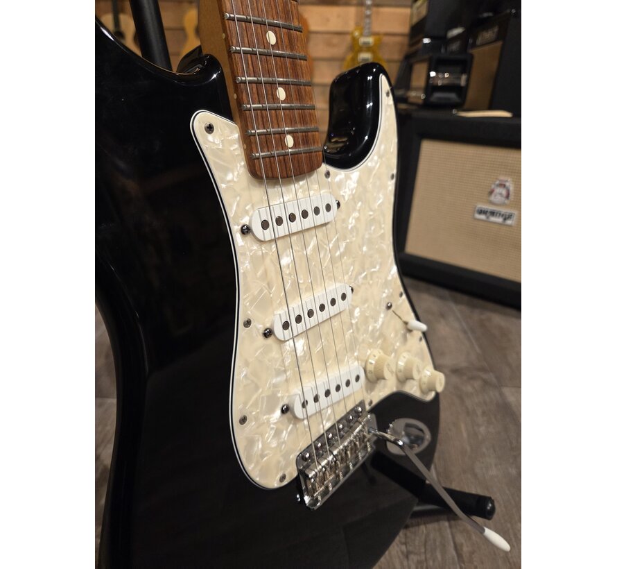 Fender Deluxe Powerhouse Stratocaster Black | Tweedehands