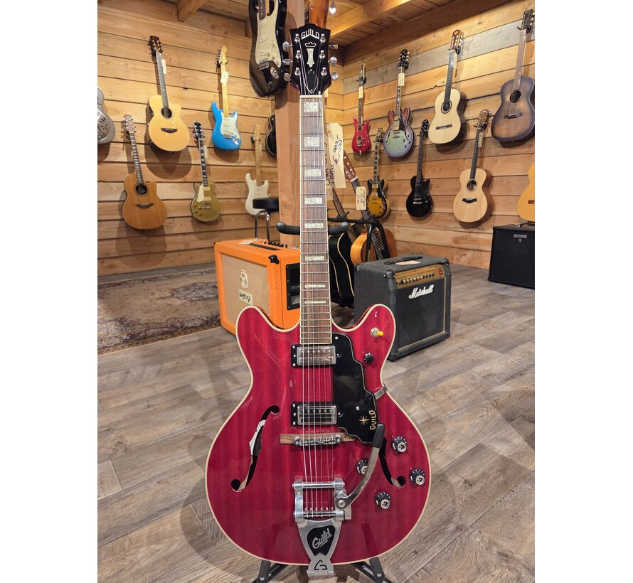 Guild Starfire V Cherry Red | Tweedehands