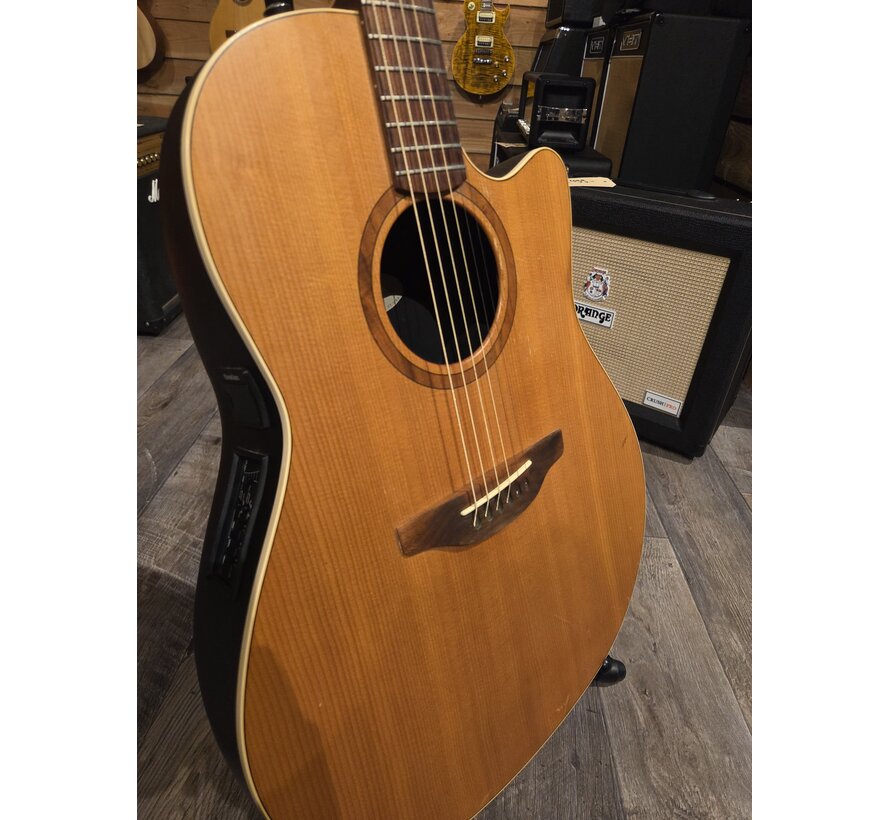 Ovation S-771- W Balladeer Special | Tweedehands