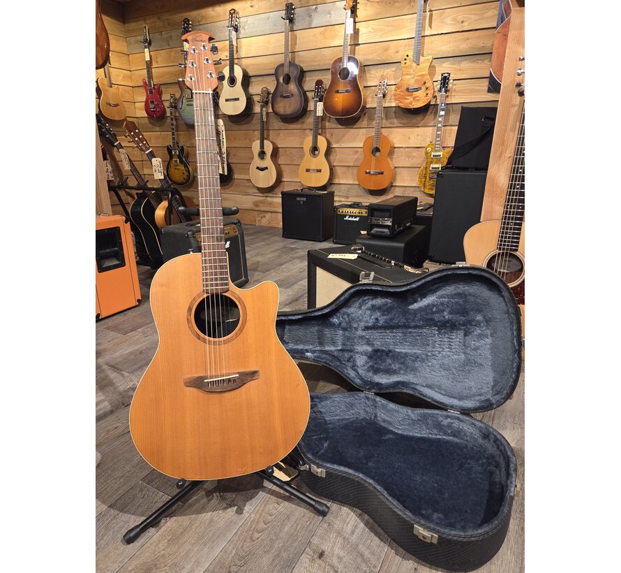 Ovation S-771- W Balladeer Special | Tweedehands
