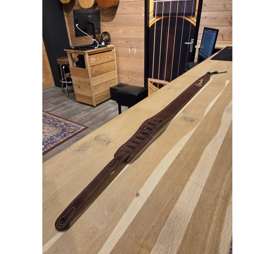 Boucher Guitar Strap Brown Suede | Gitaarband