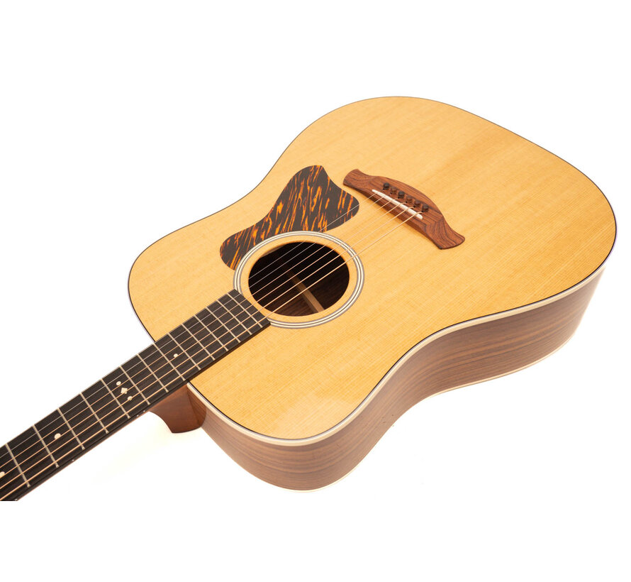 Taylor Gold Label 710e