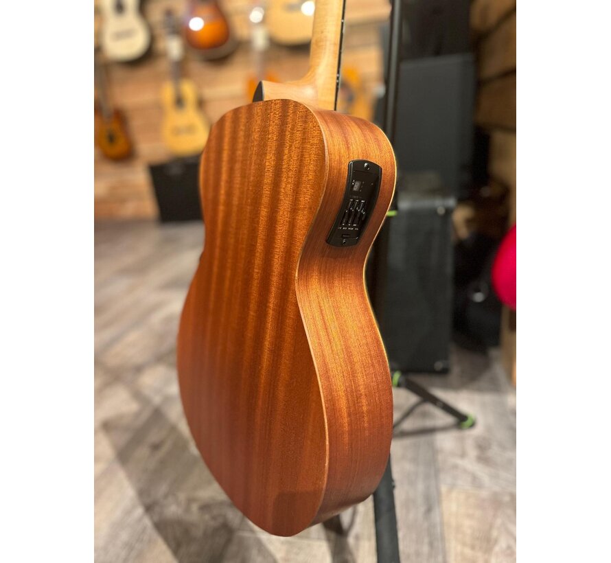 Taylor Academy 12e | Tweedehands