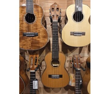 TOM Tom Ukeleles | TUC-790TNM + Pick-up