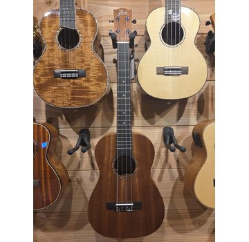 Tom Tom Ukeleles | AM-5 Baritone