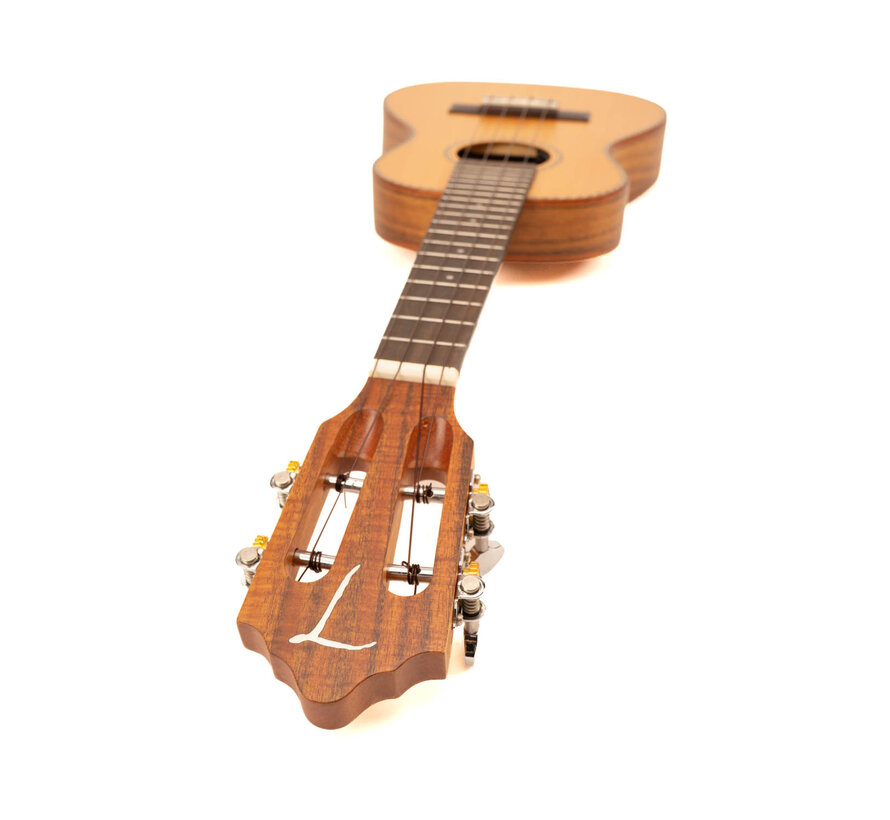 Tom Ukeleles | TUC-790TNM + Pick-up