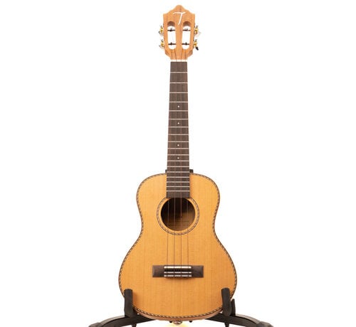 TOM Tom Ukeleles |  TUT-790TNM  + Pick- up