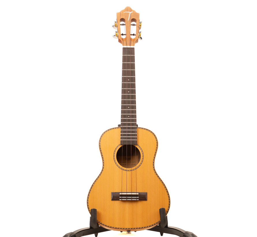 Tom Ukeleles | TUT-790TNM