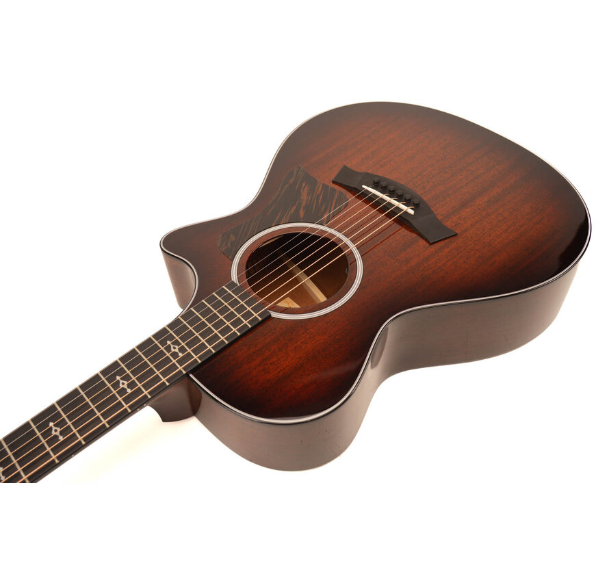 Taylor 322ce