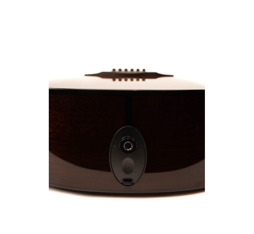 Taylor 322ce