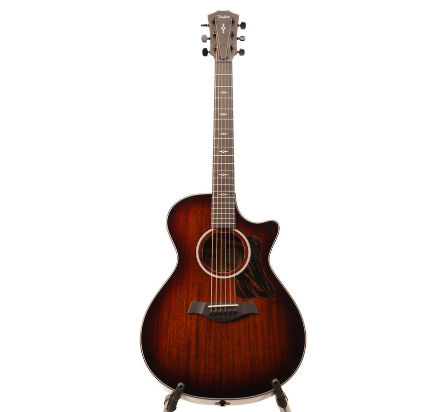 Taylor 322ce