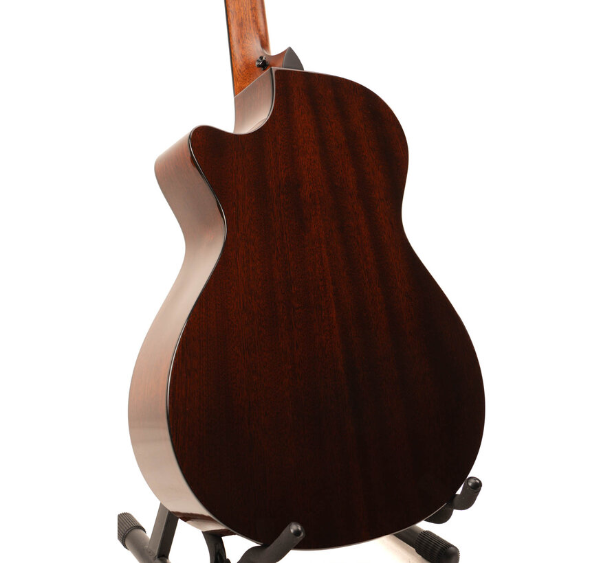 Taylor 322ce