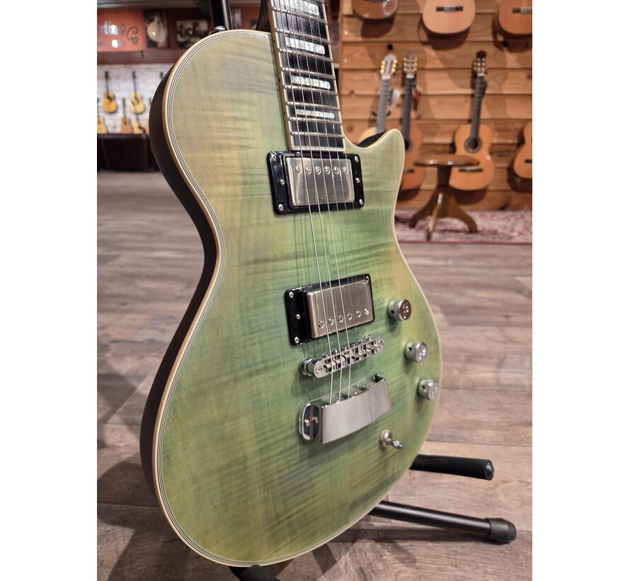 Hagstrom Ultra Max Fall Sky Satin | Tweedehands