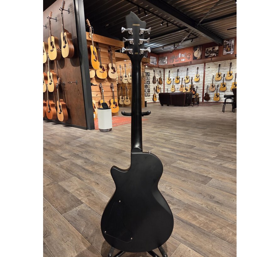 Hagstrom Ultra Max Fall Sky Satin | Tweedehands