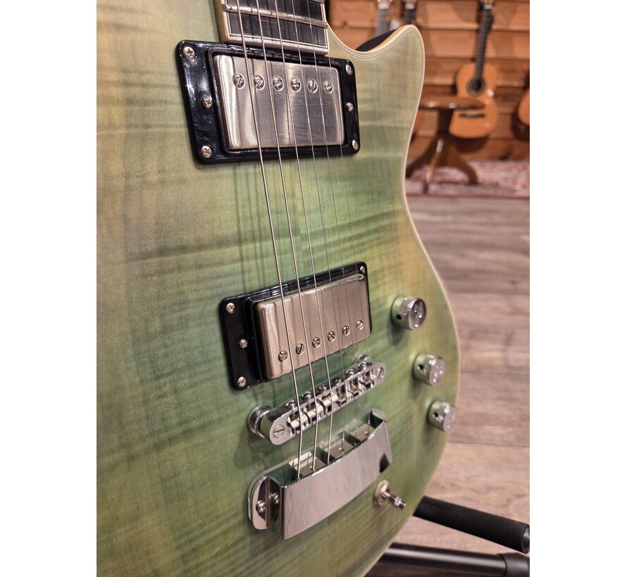 Hagstrom Ultra Max Fall Sky Satin | Tweedehands