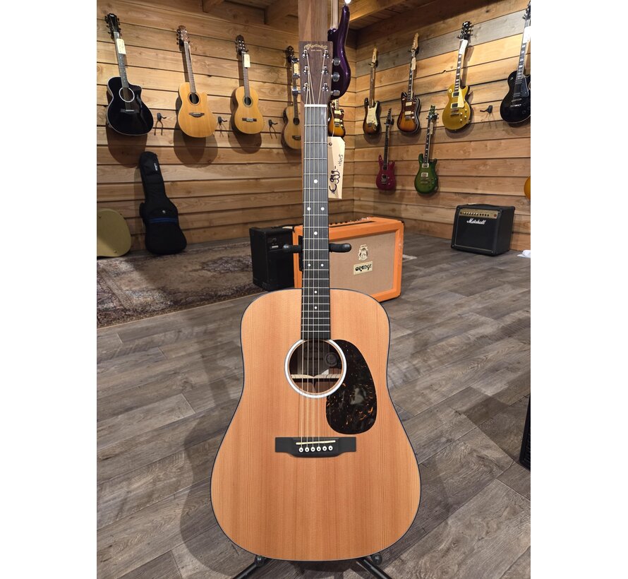 Martin D-10e Road Series | Tweedehands