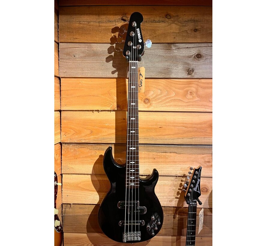 Yamaha BB615 basgitaar | Tweedehands