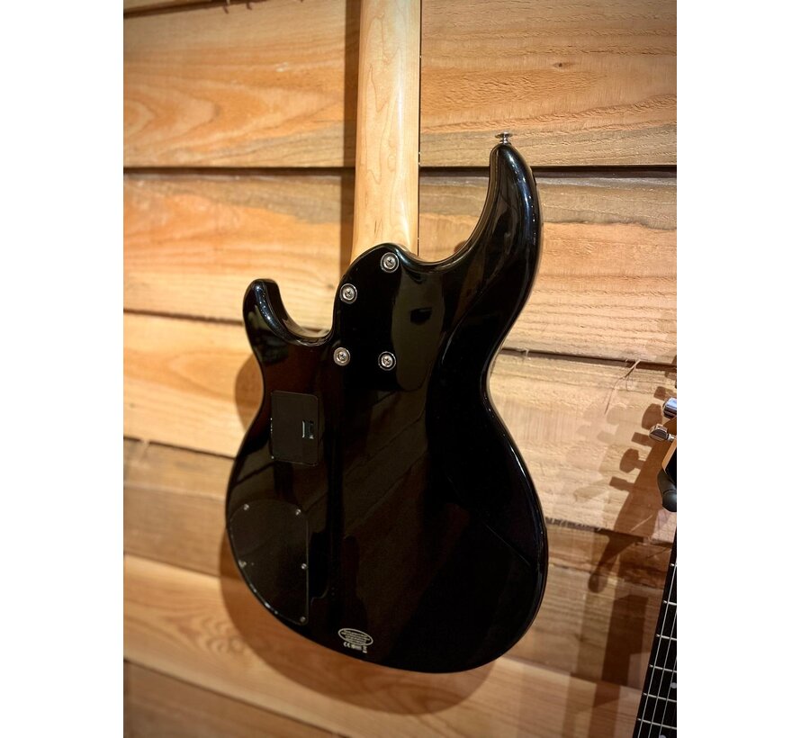 Yamaha BB615 basgitaar | Tweedehands