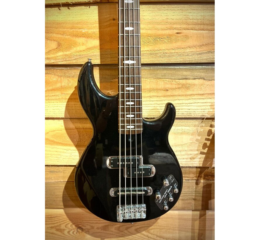 Yamaha BB615 basgitaar | Tweedehands