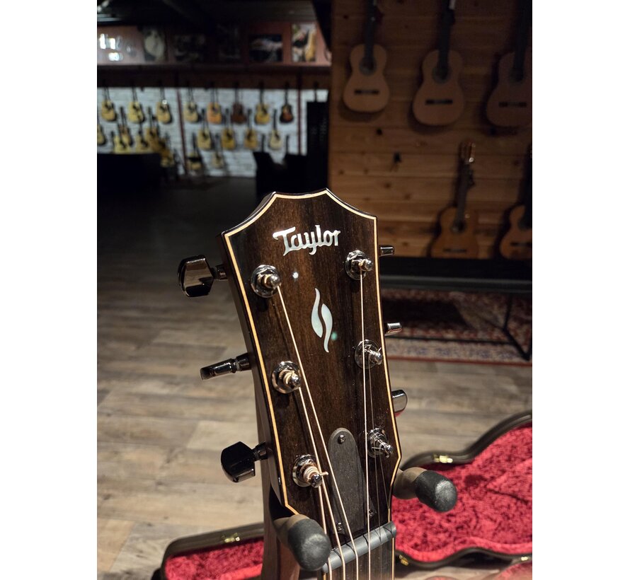 Taylor 814ce Next Generation LTD | Casablanca Beige Metallic