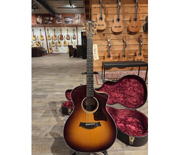Taylor Taylor 214ce SB DLX 2023 | Tweedehands