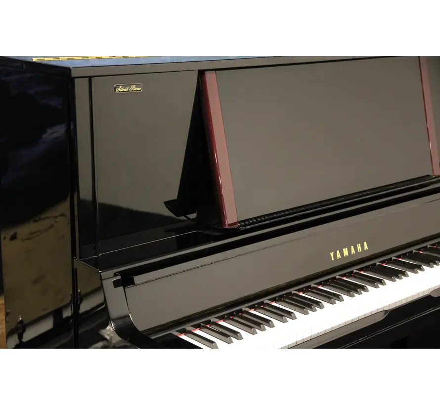 Yamaha UX300 Silent Piano Zwart Hoogglans