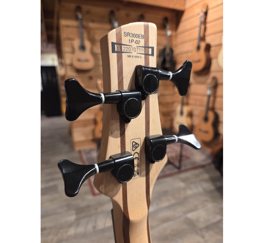 Ibanez SR300EB-CA Candy Apple | Tweedehands