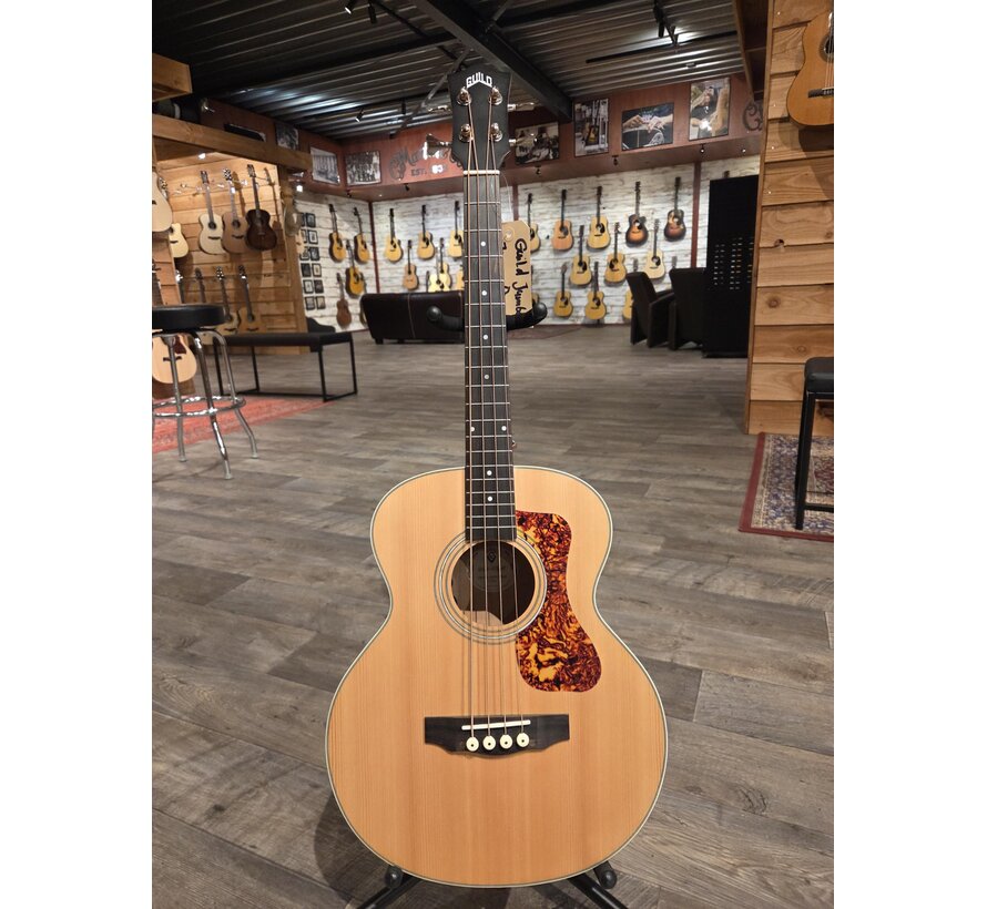 Guild Jumbo Junior Bass | Tweedehands