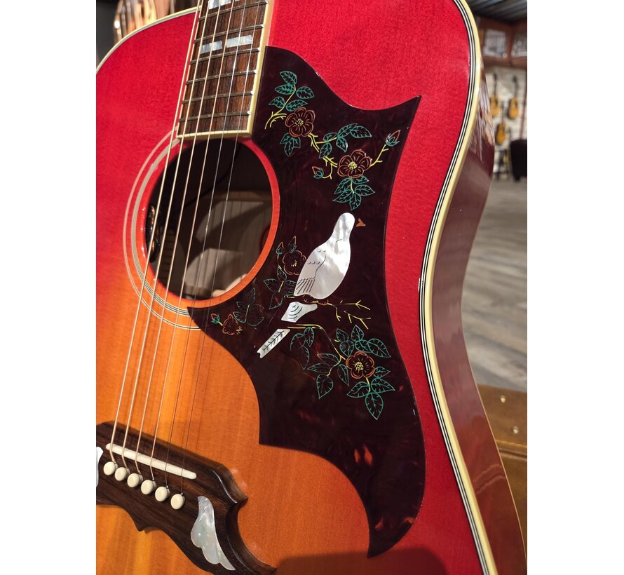 Gibson Dove Original Vintage Cherry Sunburst | Tweedehands