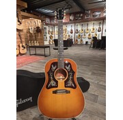 Gibson Gibson Custom Shop Margo Price J-45 - heritage cherry sunburst | Tweedehands