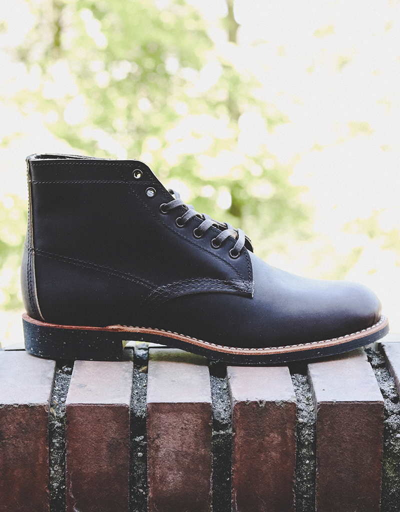 RedWing Merchant Ebony - Vault13 Online 