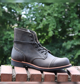 RedWing Merchant Ebony - Vault13 Online 