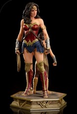 Iron Studios Wonder Woman & Young Diana Deluxe WW84