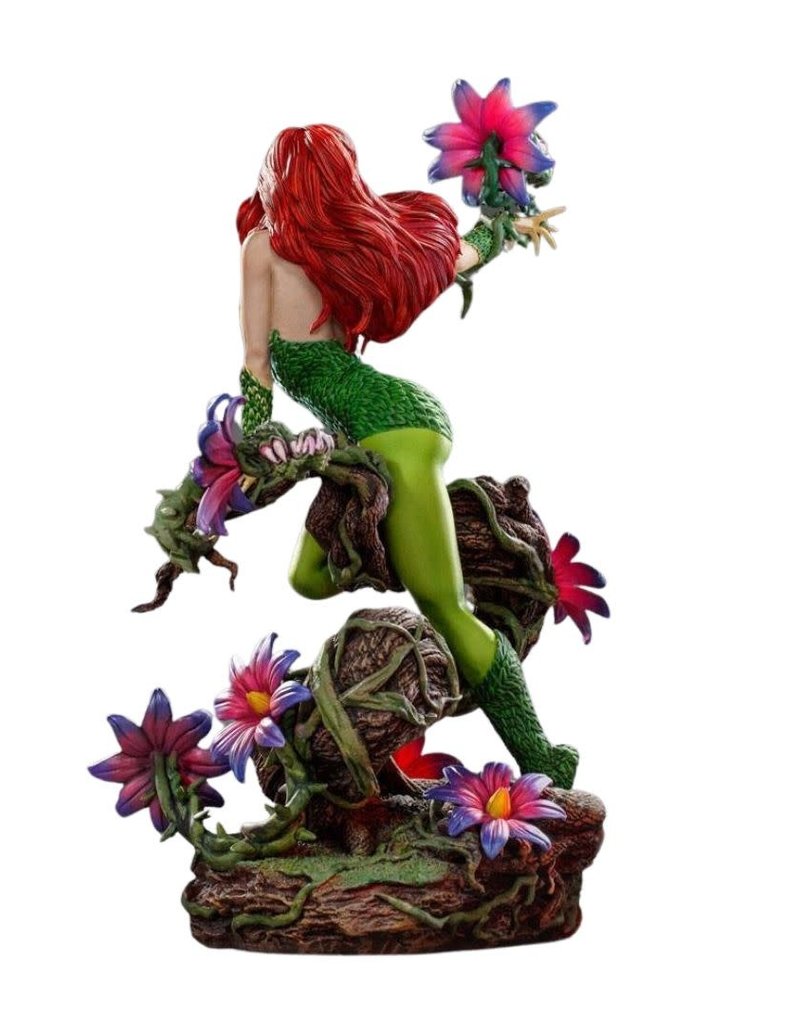 Iron Studios DC Art Statue Poison Ivy by Ivan Reis