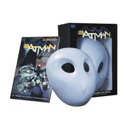 DC Batman: The Court Of Owls ( Book & Mask Set)