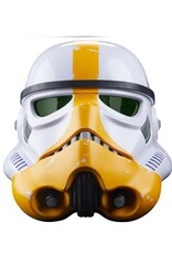 Hasbro Star Wars - Artillery Stormtrooper - Premium Electronic Helmet - The Black Series