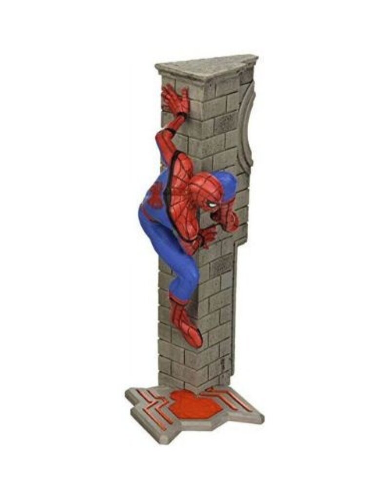 Marvel Gallery Homecoming Spider-Man PVC Figure -