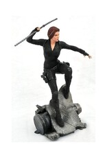 Diamond Select: Marvel Premier Avengers 4, Black Widow Statue