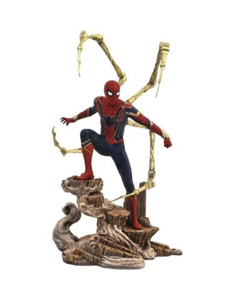 Spider-Man Pvc Diorama - Marvel Gallery Avengers Infinity War Iron Suit