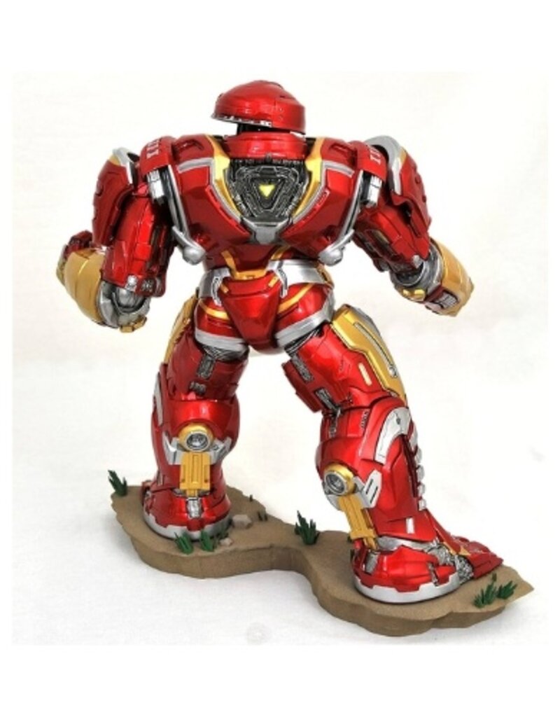 Marvel Gallery Avengers Infinity War Hulkbuster Deluxe PVC Figure